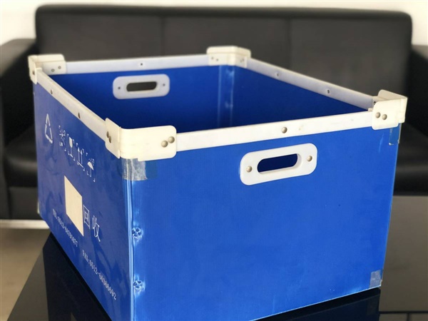 TZ2-6鐵線調(diào)直機(jī)，直線切斷機(jī)，斷料機(jī)。